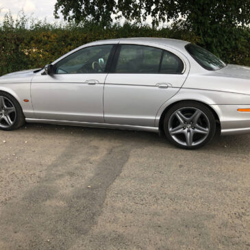 Jaguar V8 4ltr S Type – MY2002