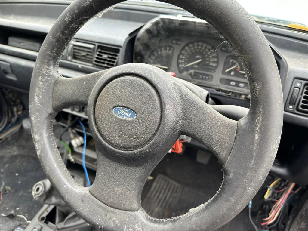 ford fiesta xr2i interior