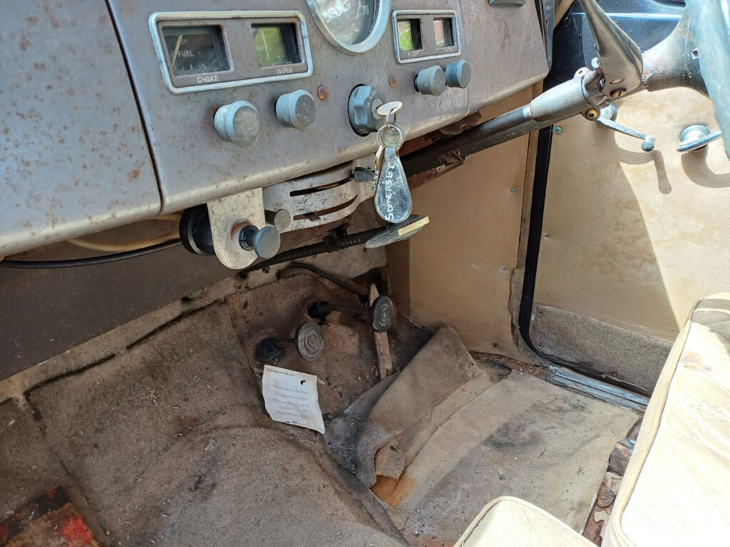 austin a40 footwell