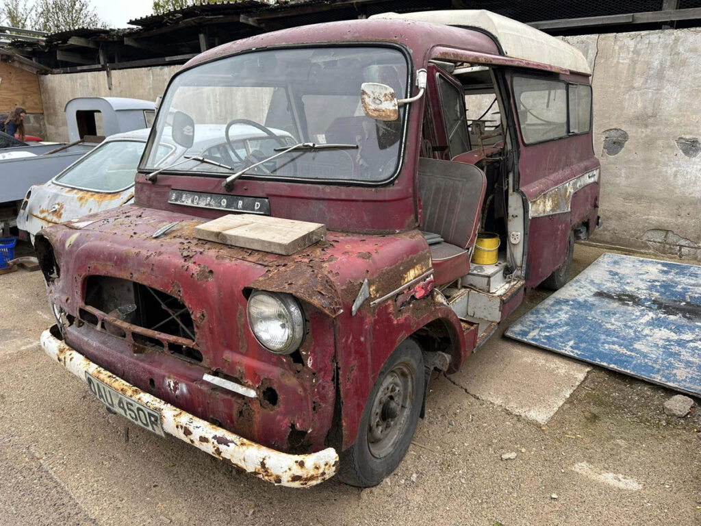 bedford dormobile