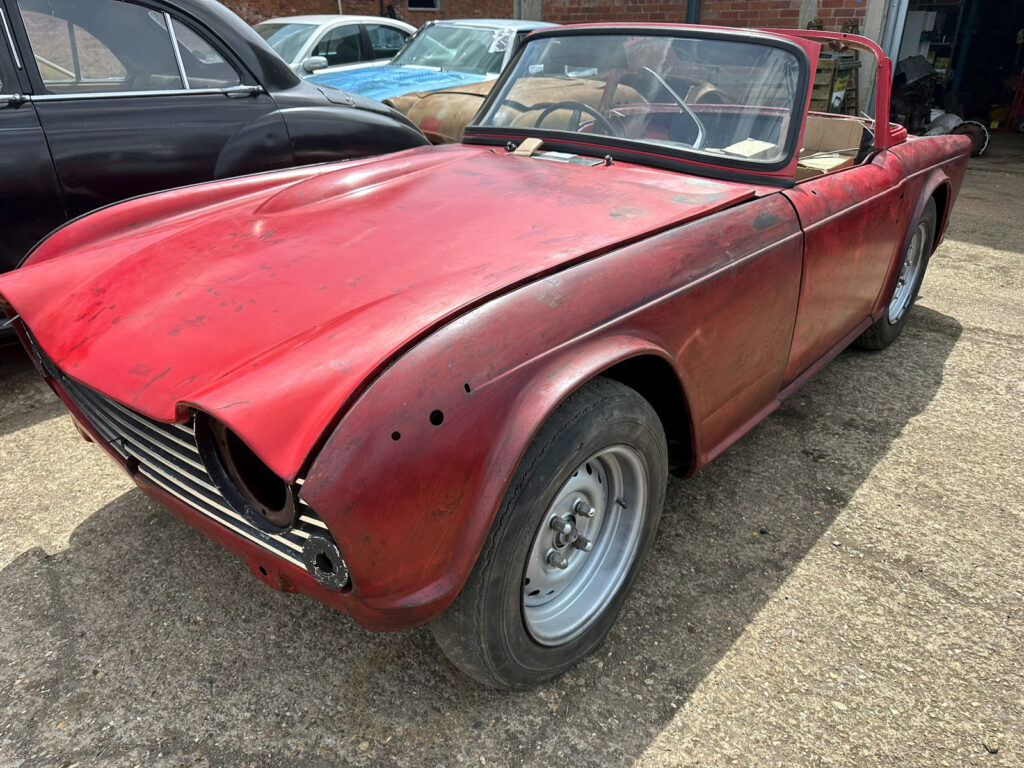 Triumph TR5