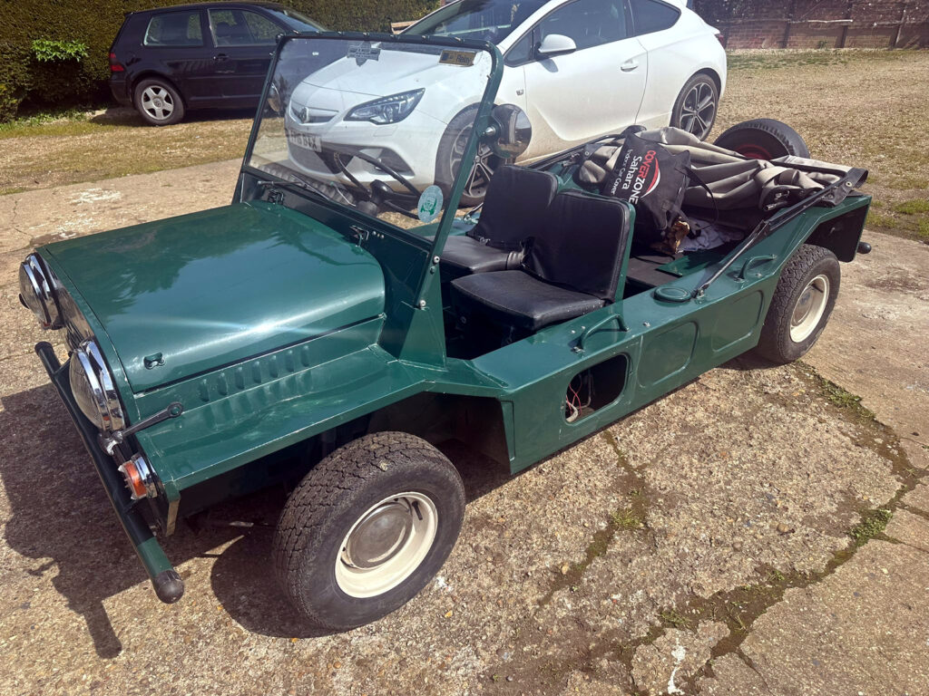 morris mini moke