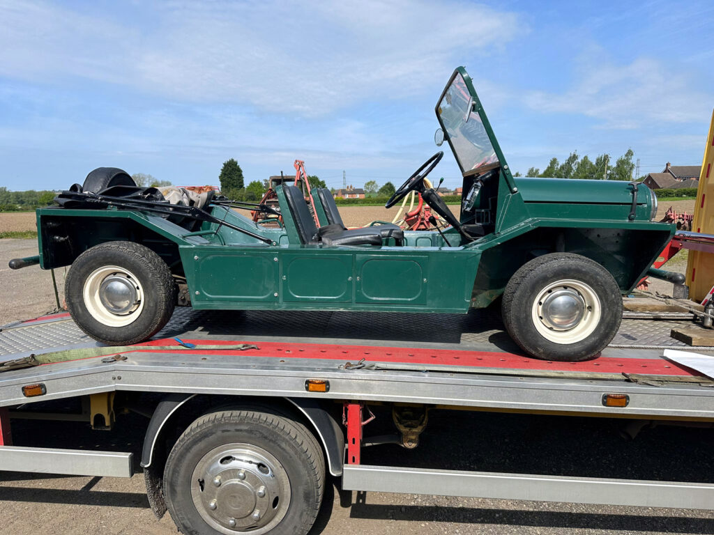 morris mini moke