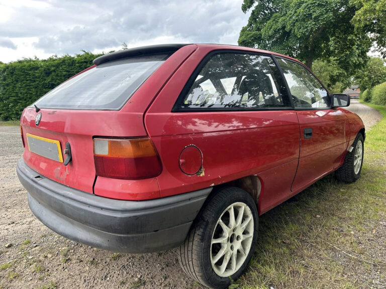 Vauxhall Astra 1.4 – K875DVV