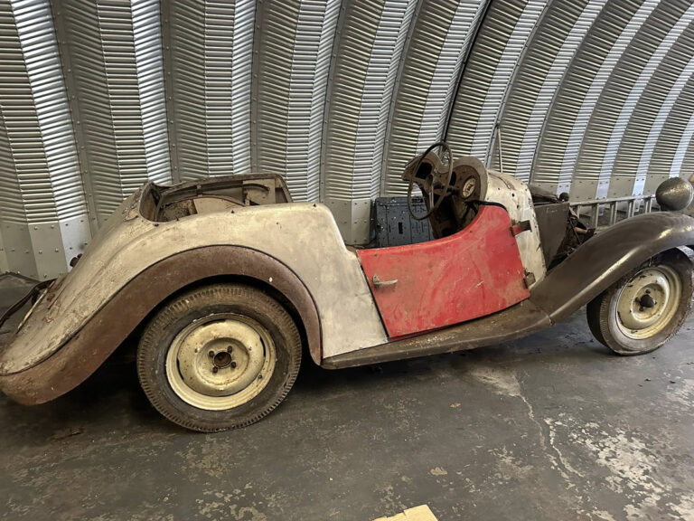 Singer Roadster
